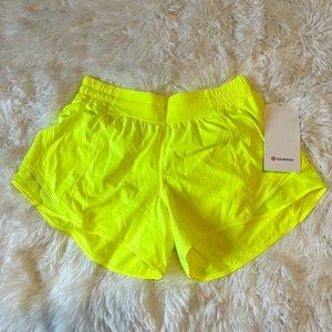 Lululemon 4” Hotty Hot LR Shorts 8